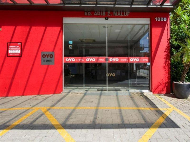 Oyo I-hotel, Hotel 3*