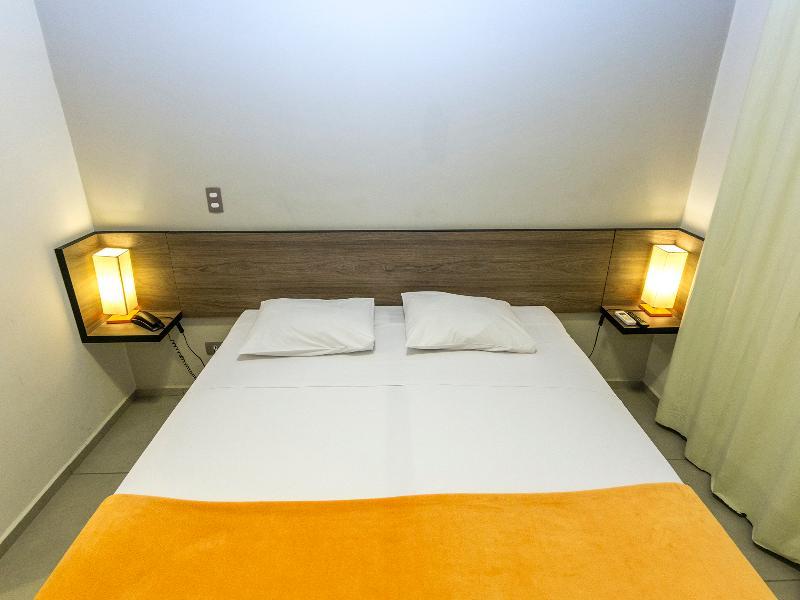 Hotel I-hotel